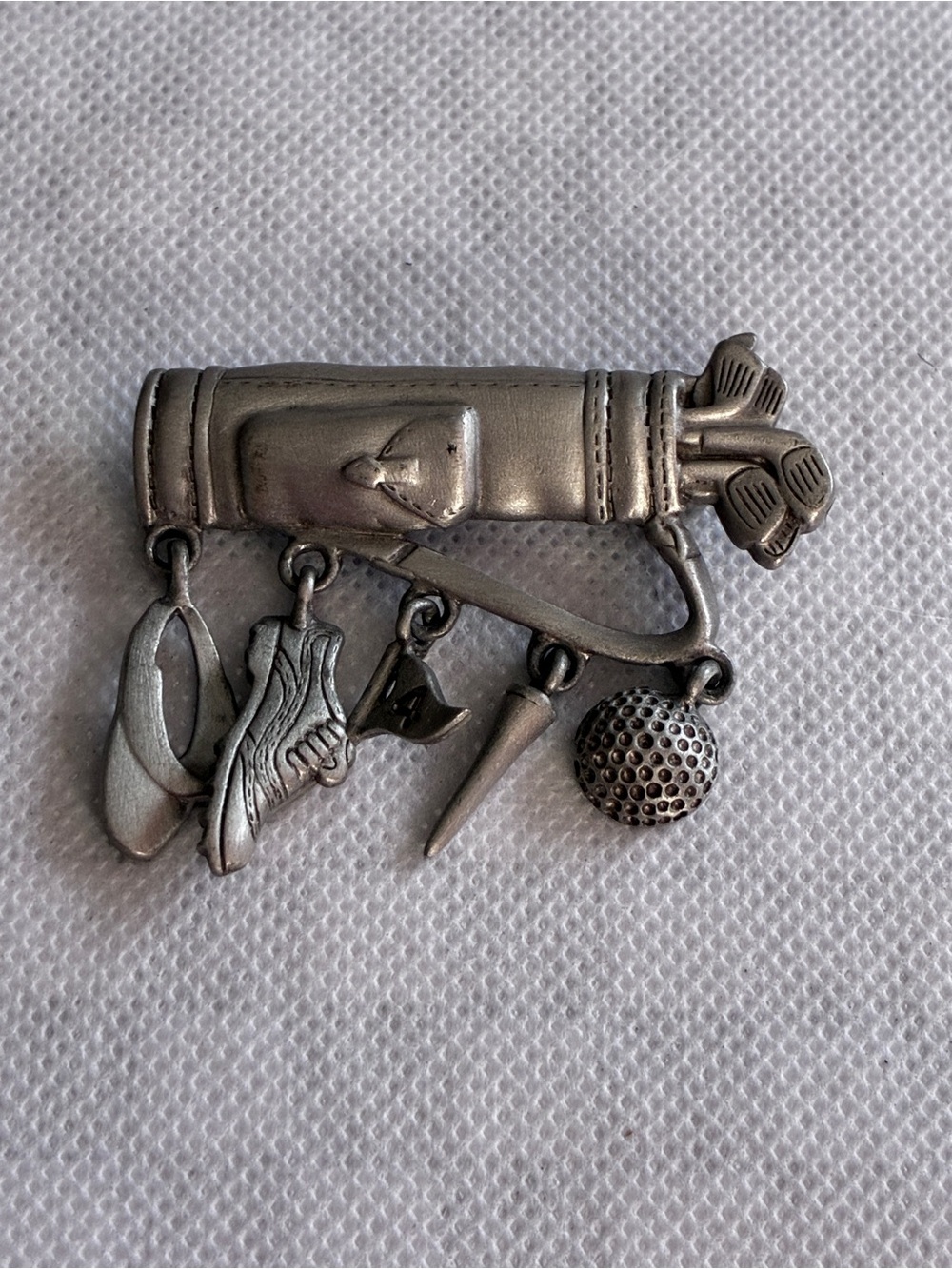 Vintage JJ Silver-Tone Golf Bag Charm Brooch *Read*